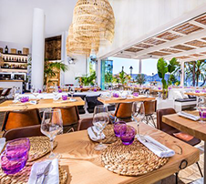 Foodbar in Moraira Costa Blanca für Essen während des Urlaubs